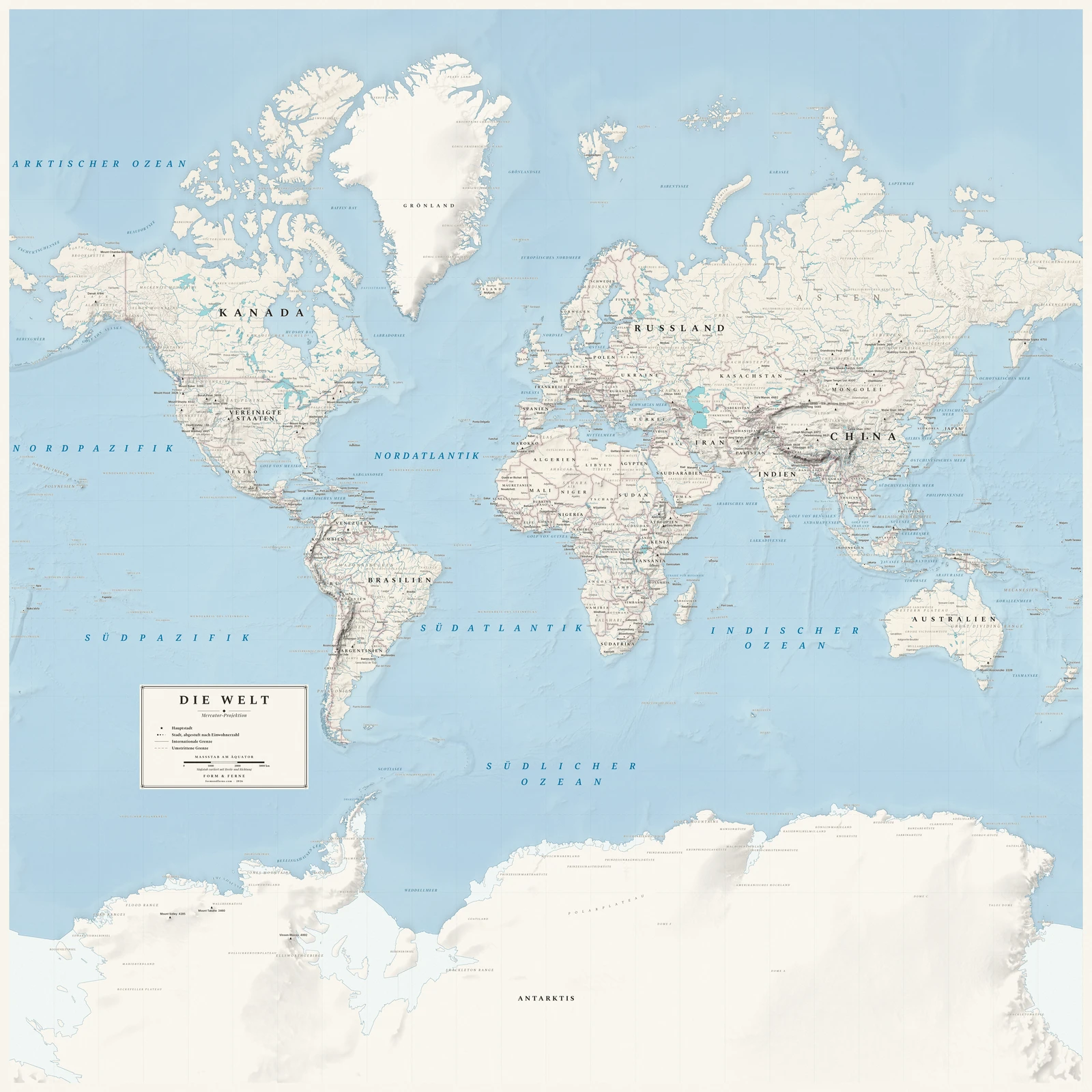 Weltkarte in der Mercator-Projektion (Winkel und Umrisse bleiben erhalten), Stil Alpin (Schweizer Schulatlas mit Relief), alle Ortsnamen auf Deutsch